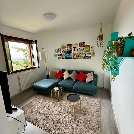 公寓 Panoramico Vista Colline 乌尔比诺